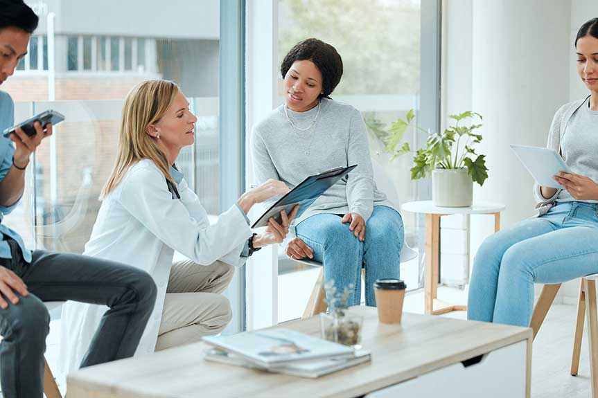 治験とは？実施のルールや3つのステップ、創薬の流れを解説  